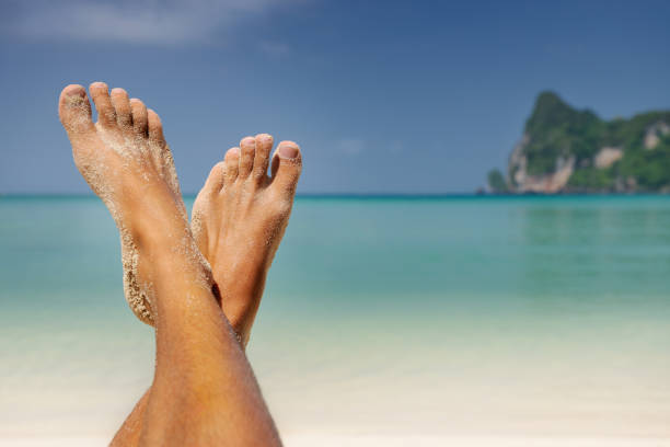 paradise-relax!!! (xxxl - human foot barefoot sole of foot human toe foto e immagini stock