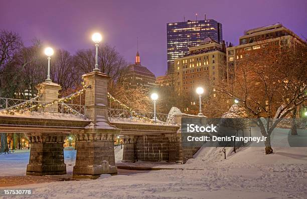 Inverno Em Boston - Fotografias de stock e mais imagens de Boston - Massachusetts - Boston - Massachusetts, Inverno, Horizonte Urbano