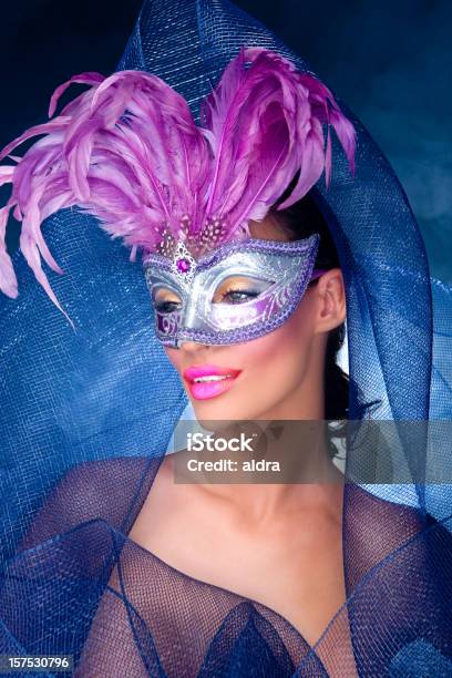 Maschera - Fotografie stock e altre immagini di Donne - Donne, Moda, Piuma