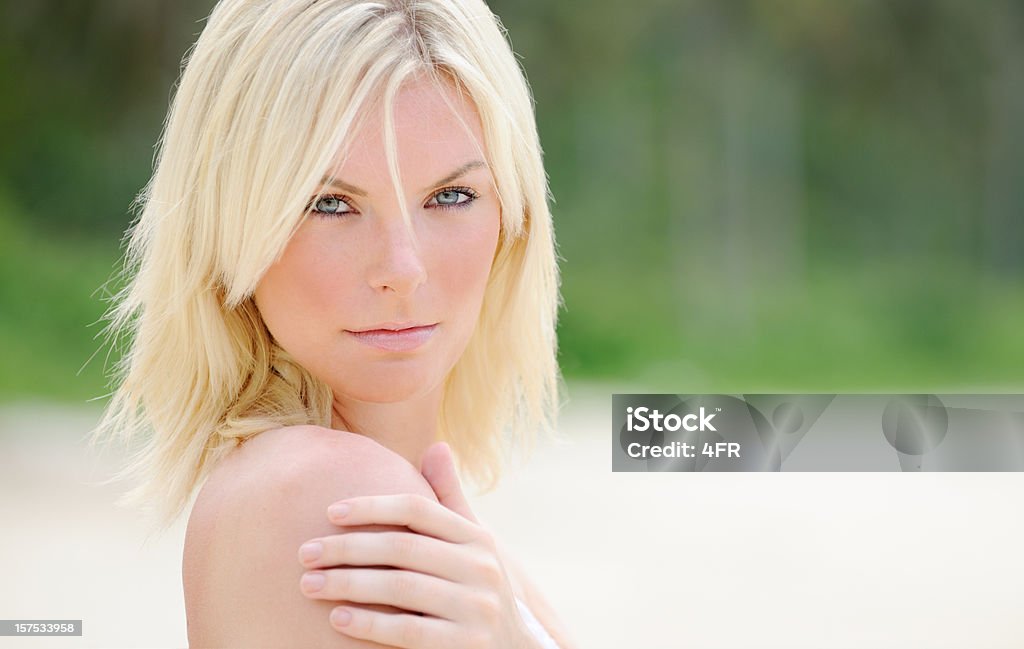 Sensuale bellezza Ritratto (XXXL - Foto stock royalty-free di Capelli lunghi