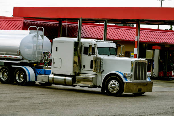 istock Fueling Nostalgia: Old-School Semi Hauling Fuel Tank 1575349690