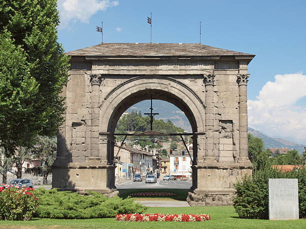 istock Arch of August Aosta 157539799