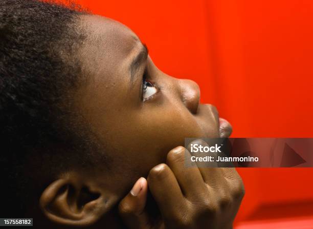 Foto de Frustrado Menina e mais fotos de stock de Criança - Criança, Perfil - Vista Lateral, Origem Africana