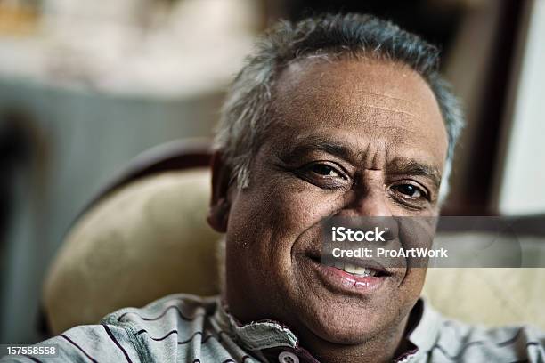Foto de Alegre Homem Sênior e mais fotos de stock de Etnia do Subcontinente Indiano - Asiático e Indiano - Etnia do Subcontinente Indiano - Asiático e Indiano, Povo Indiano, 50-54 anos
