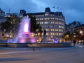 springbrunnen-am-trafalgar-square-london.jpg?b=1&s=170x170&k=20&c=Si8gQnKpQaRKKAq4_s08-XVtuVeqTEP_gKFjcYrWCW4=