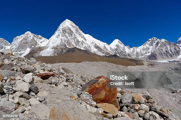 Pumori Everest Obwodu Nepal Motywów - zdjęcia stockowe i więcej obrazów Ama Dablam - Ama Dablam, Azja, Badanie