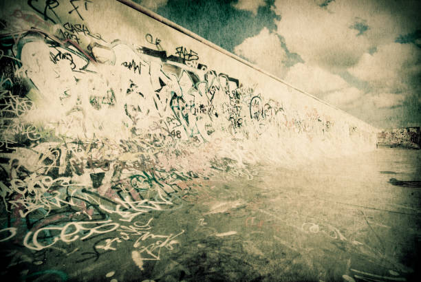 istock The grunge ramp 157560303