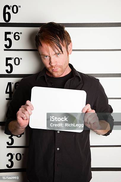 Mugshot De Un Hombre Foto de stock y más banco de imágenes de Foto policial - Foto policial, Hombres, Adulto