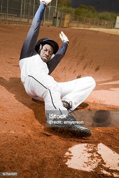 Caja Fuerte Foto de stock y más banco de imágenes de Béisbol - Béisbol, Deslizar, Base home - Deportes