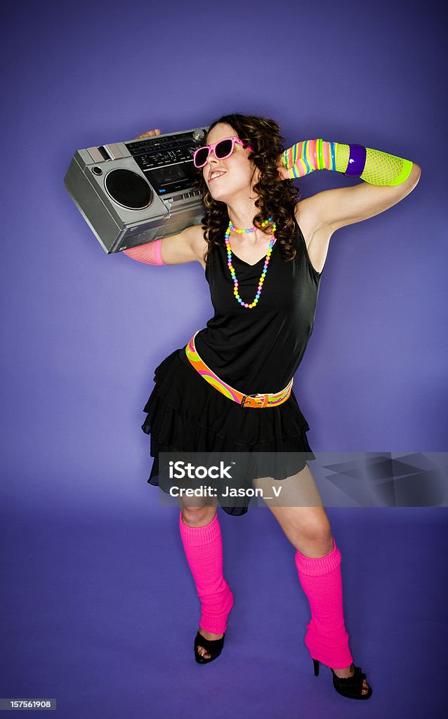 Mädchen hält einen boom box - Lizenzfrei 1980-1989 Stock-Foto