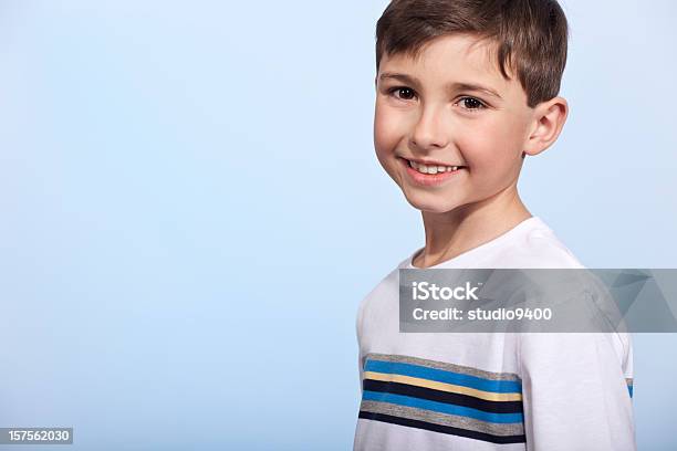 Glückliche Junge Jungen Stockfoto und mehr Bilder von Jungen - Jungen, Kind, 10-11 Jahre