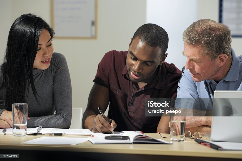 Affari multiculturali Team - Foto stock royalty-free di 60-69 anni