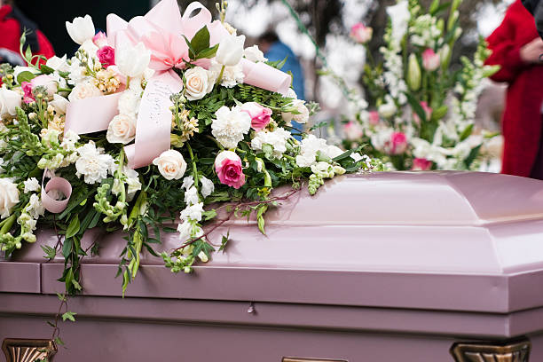 Funeral  funeral photos stock pictures, royalty-free photos & images