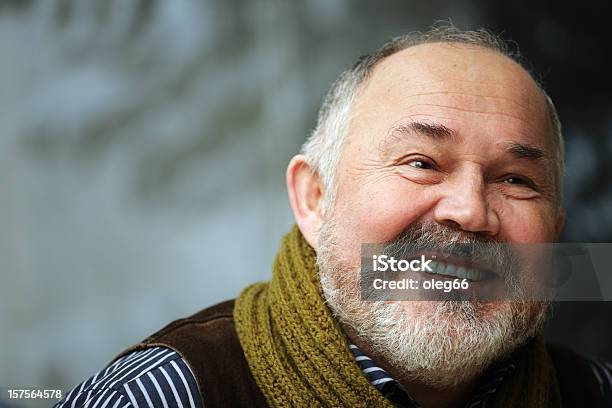 Retrato De Um Homem Idoso - Fotografias de stock e mais imagens de Adulto - Adulto, Adulto maduro, Barba