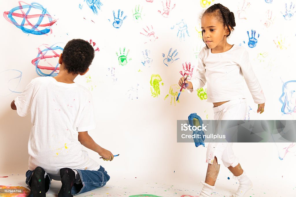 Pittura per bambini - Foto stock royalty-free di Bambino