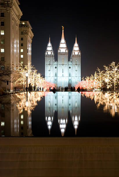 The Provo Utah Temple is a sister building to the Ogden Utah Temple.