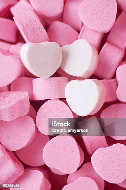 Foto de Corações De Doces e mais fotos de stock de Branco - Branco, Coração de Açúcar, Dia dos Namorados