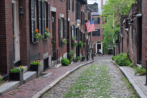 ボストンのドングリ street - boston back bay residential district house ストックフォトと画像
