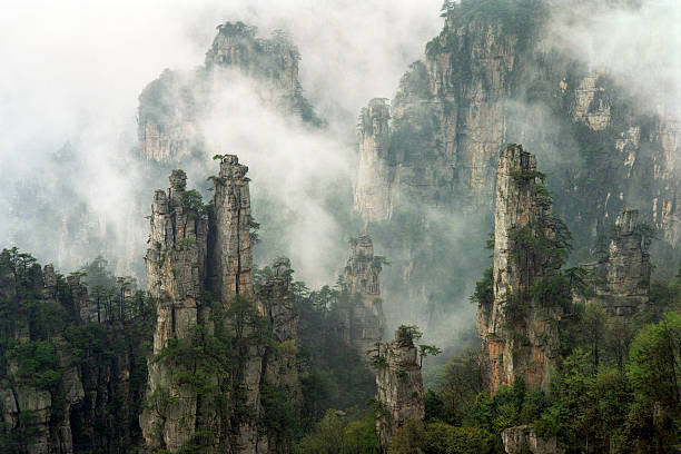 Zhangjiajie National Forest  zhangjiajie stock pictures, royalty-free photos & images