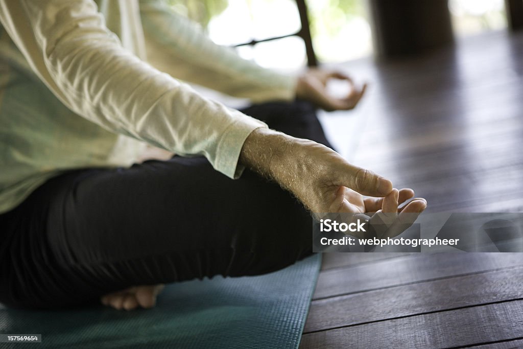 Clase de Yoga - Foto de stock de 30-39 años libre de derechos