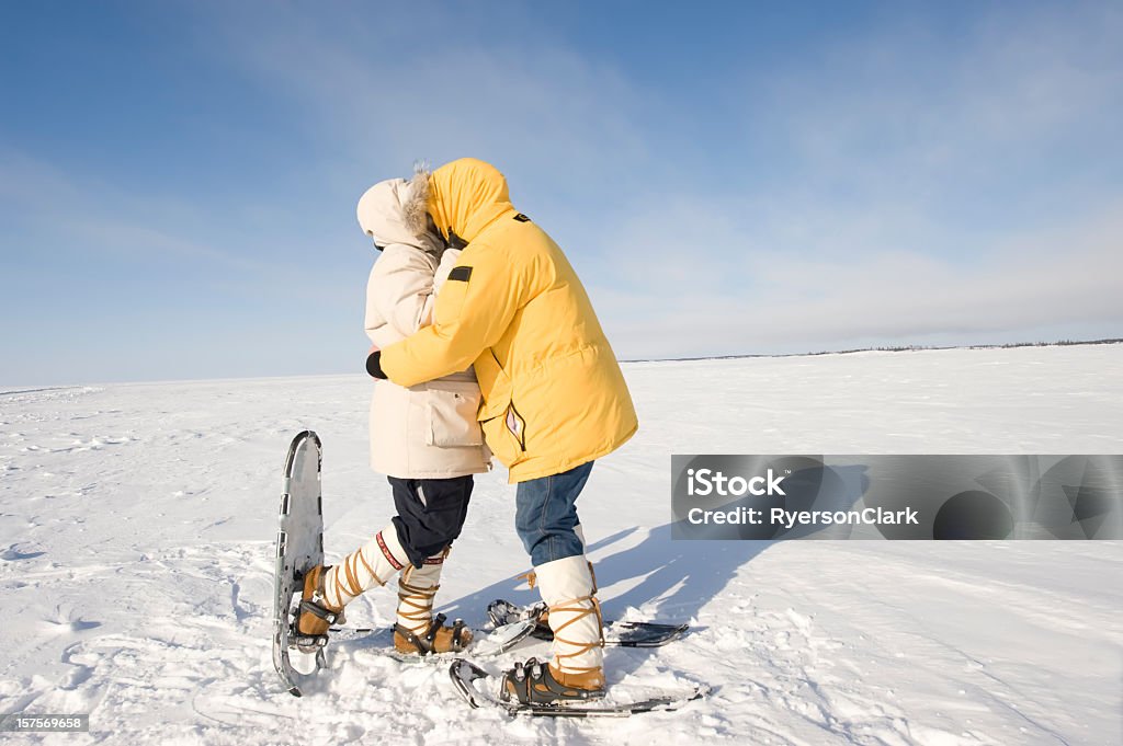 Arktyczny pocałunek, Yellowknife. - Zbiór zdjęć royalty-free (Ludzie)