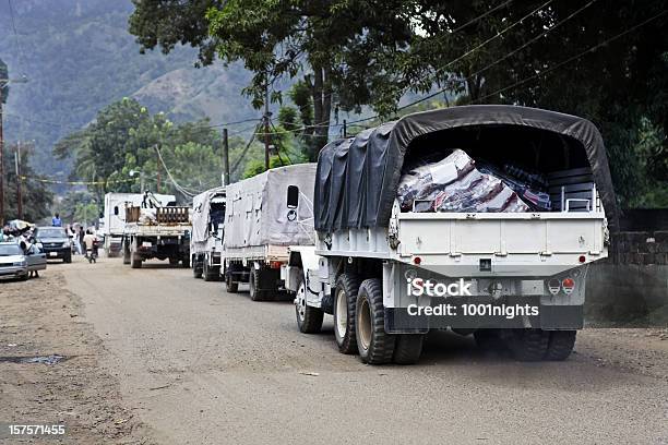 Hilfe Für Haiti Stockfoto und mehr Bilder von Abbrechen - Abbrechen, Abgerissen, Armut