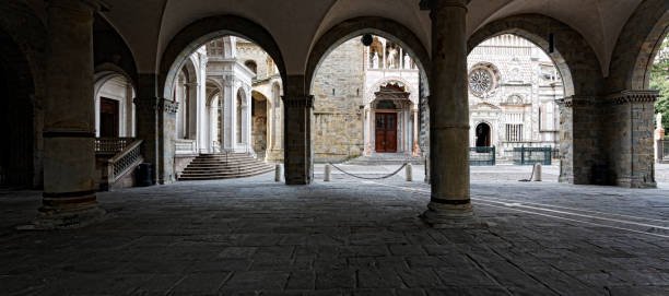 istock Colonnade in Piazza Vecchia - Bergamo 157572615