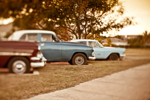 istock Retro american cars in Cuba 157579166