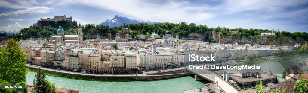 Panorama de l'été de Salzbourg (XXXL - Photo de Salzbourg libre de droits