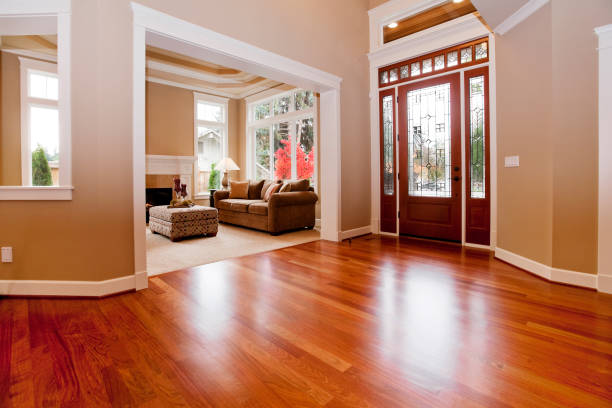 Beautiful New custom Entryway upscale home hardwood floors Beautiful New custom home featuring entryway upscale home with hardwood floors nook architecture photos stock pictures, royalty-free photos & images