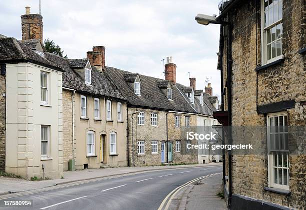 Photo libre de droit de Ville De Witney De Loxfordshire banque d'images et plus d'images libres de droit de Witney - Witney, Oxfordshire, Village