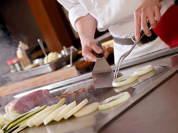 tapanyaki, cuisine japonaise - zucchini vegetable chopped portion photos et images de collection