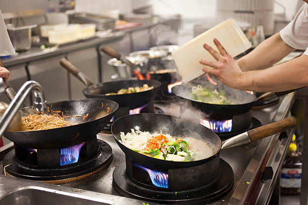 кухня - steam saucepan fire cooking стоковые фото и изображения