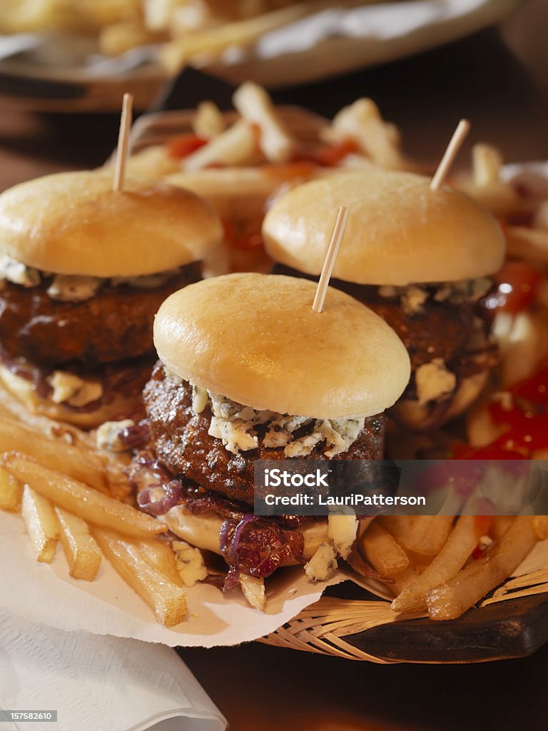 Mini hamburguesas con queso azul - Foto de stock de Aderezo libre de derechos