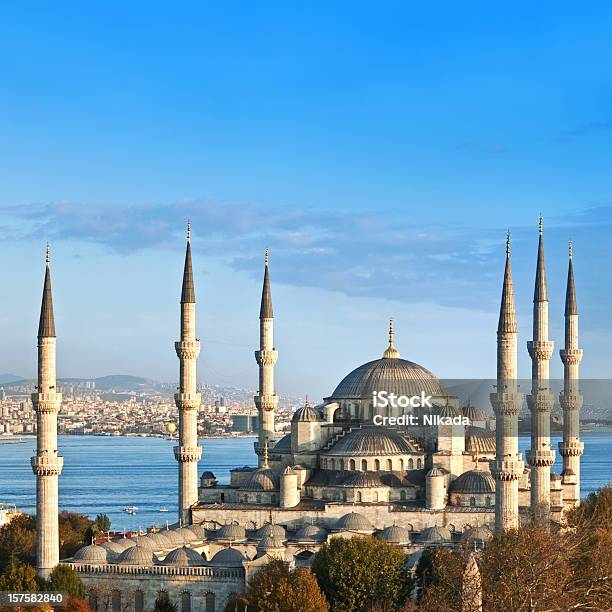 Blaue Moschee In Istanbul Türkei Stockfoto und mehr Bilder von Abenddämmerung - Abenddämmerung, Arabeske, Architektur