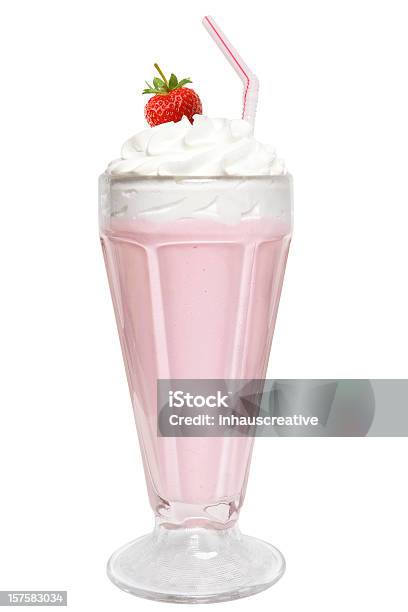 Foto de Milkshake De Morango e mais fotos de stock de Milk-shake - Milk-shake, Milkshake de Morango, Figura para recortar