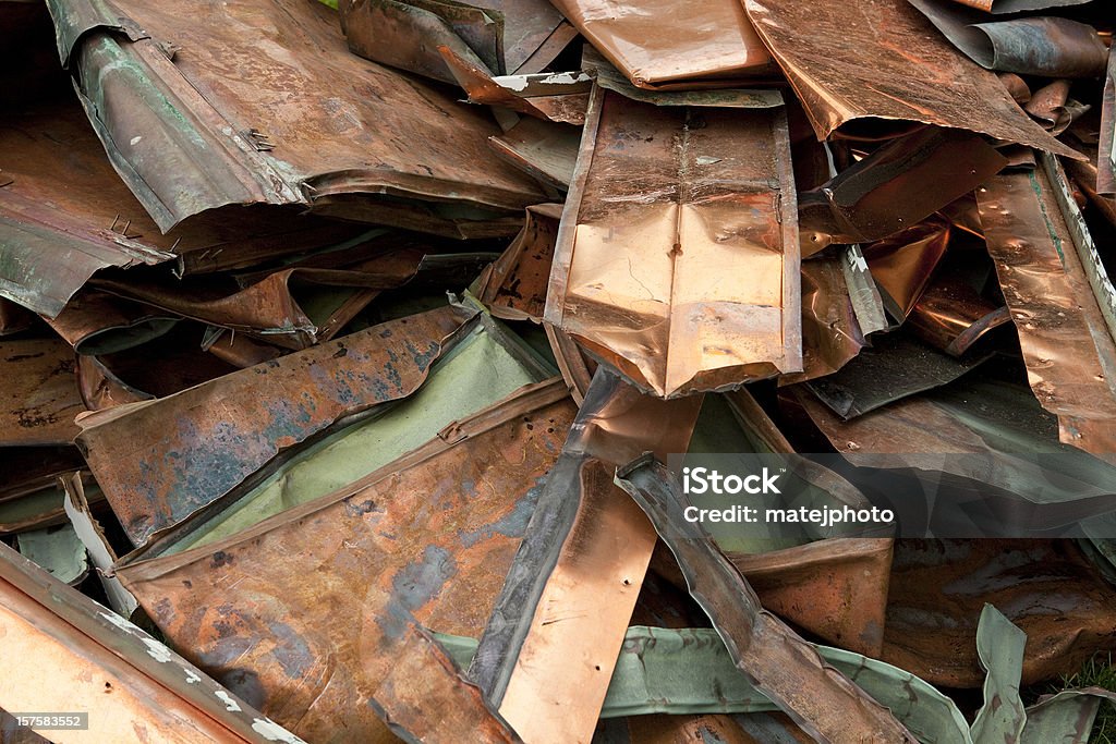Toiture Ferraille cuivre - Photo de Cuivre - En métal libre de droits