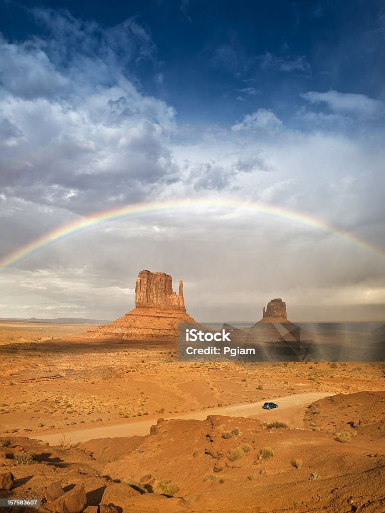 Parco tribale della Monument Valley - Foto stock royalty-free di Ambientazione esterna