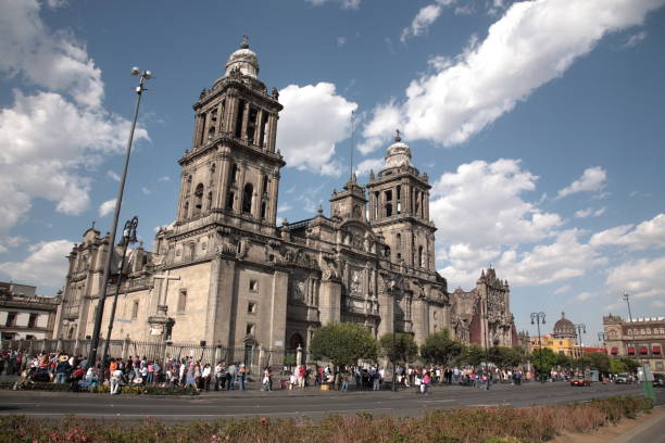 istock Metropolitan cathedral Mexico city 157585106
