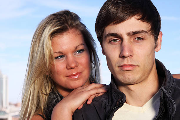 istock Couple Against the Sky 157586194
