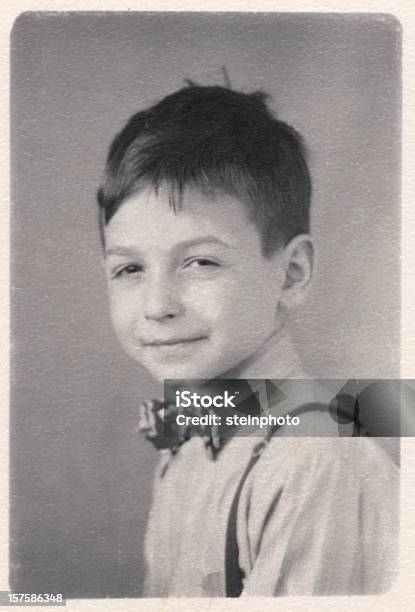 Vintage Portret Młody Chłopiec - zdjęcia stockowe i więcej obrazów 1940 - 1940, Dziecko, Chłopcy