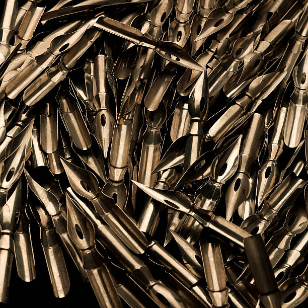 Gold fountain pen nibs