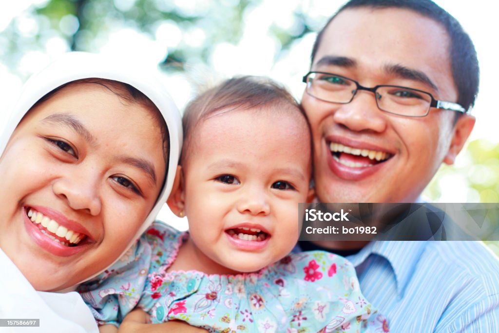 hapyy família juntos - Royalty-free Família Jovem Foto de stock