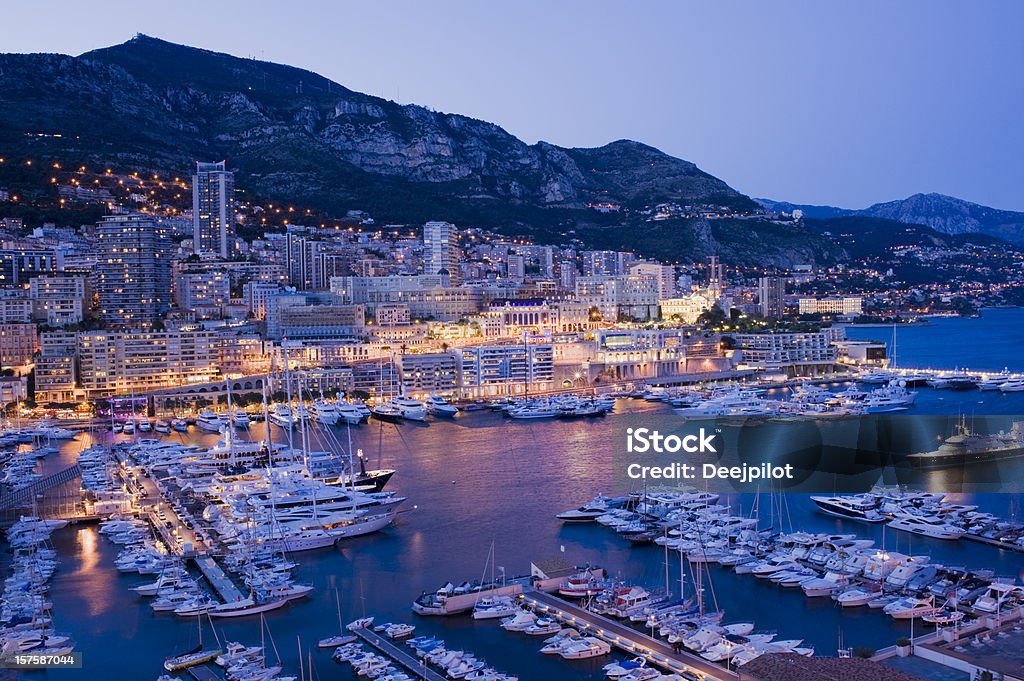 Mónaco Muelle y Marina de Monte Carlo - Foto de stock de Principado de Mónaco libre de derechos