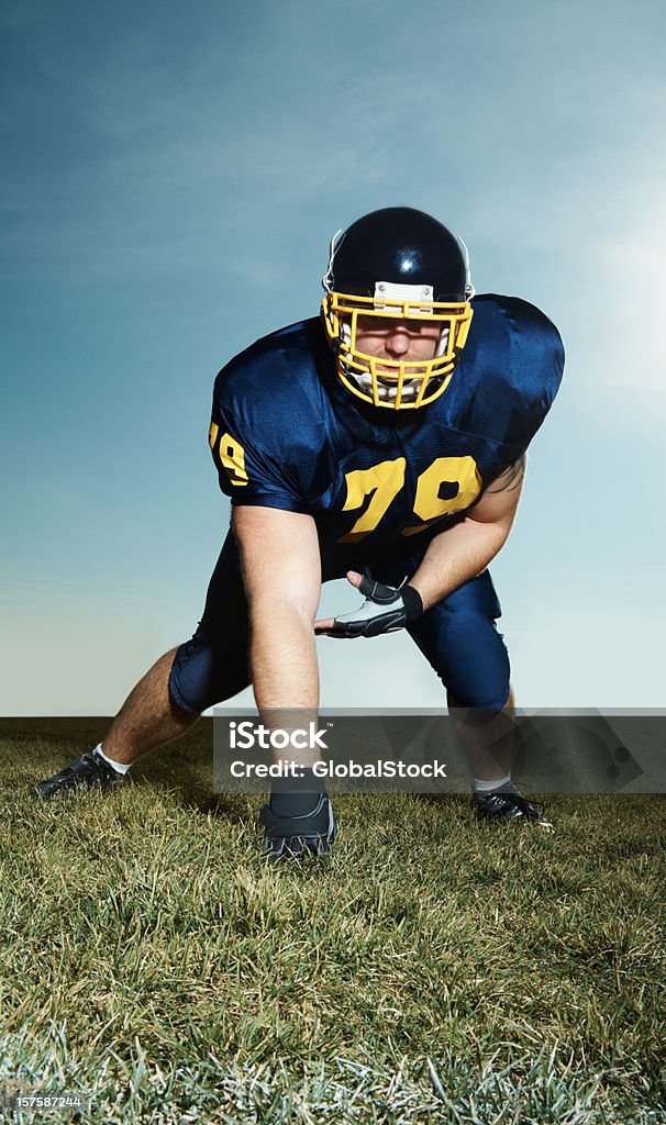 Pro football-Spieler auf dem Feld – in Aktion - Lizenzfrei Amerikanischer Football Stock-Foto