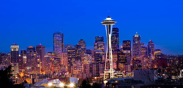 istock Skyline of Seattle by night 157587293