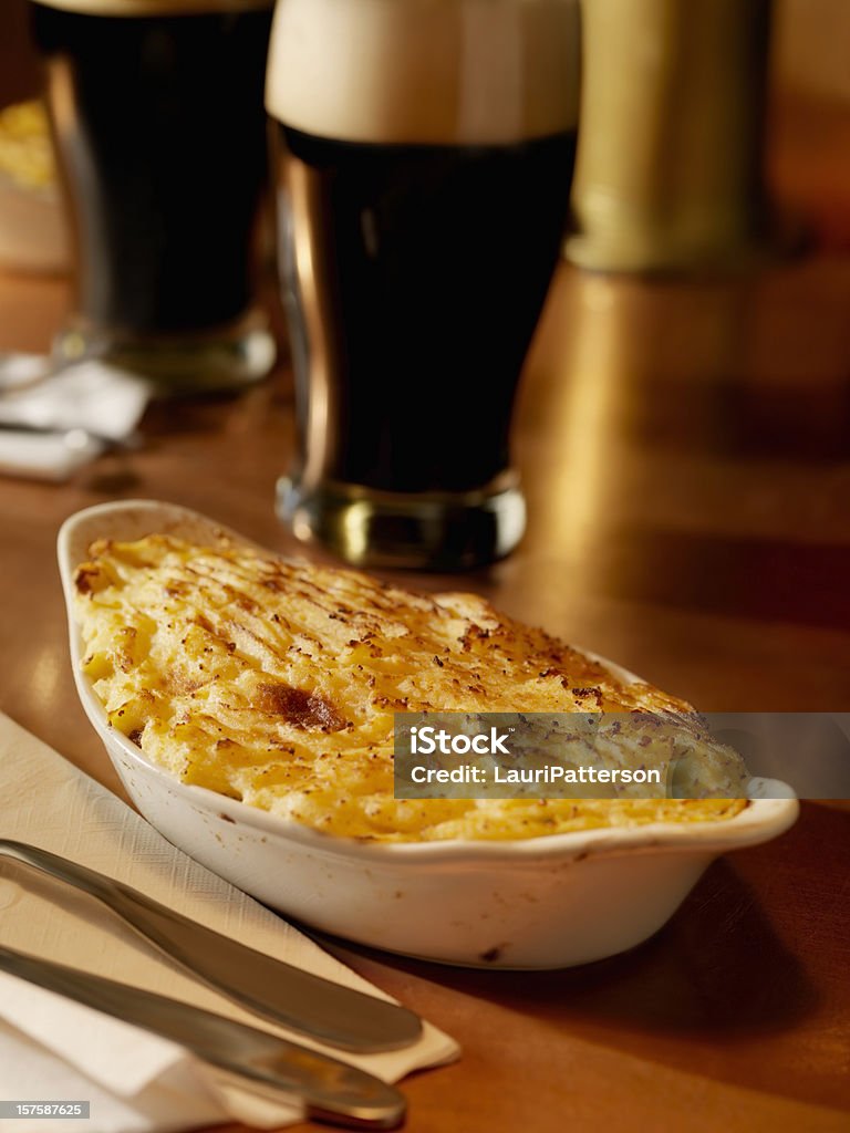 Torta de pastores com cerveja Stout - Foto de stock de Shepherd's Pie royalty-free