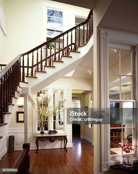Foto de Entrada Escada De Luxo Design De Interiores Para Casa e mais fotos de stock de Arquitetura