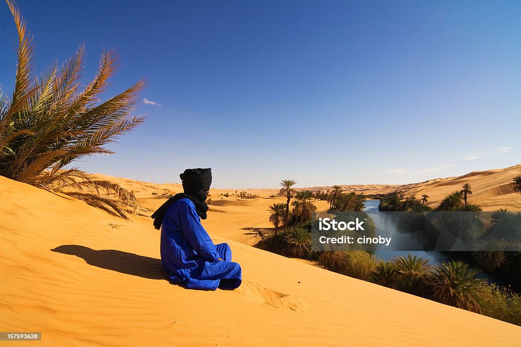 Desert petunia Libyen-Mandara Lakes - Lizenzfrei Oase Stock-Foto