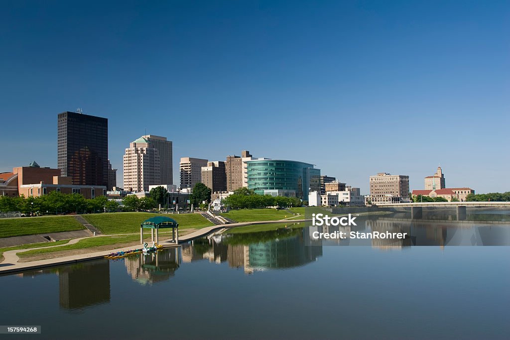 Skyline di paesaggio urbano di Dayton, Ohio mattina - Foto stock royalty-free di Dayton - Ohio